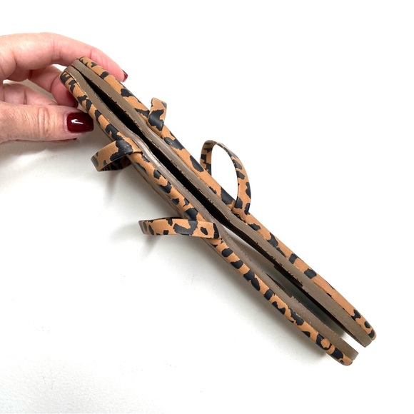 TKEES Gemma Cheetah 2 Strap Samdals - Picture 6 of 12